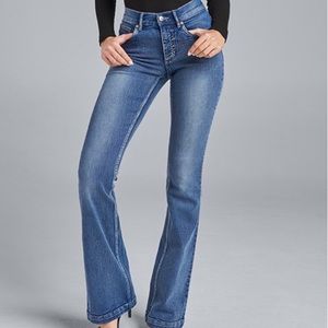 VENUS Bootcut mid-rise jeans